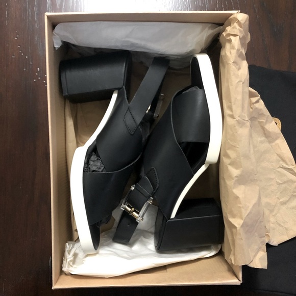 Miista Deliliah Chunky Heeled Sandals - Picture 9 of 12